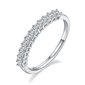 Bijoux de souhaits Bague de fiançailles en moissanite en argent 925 empilable pour femme - Product Image 1
