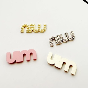 จี้โลหะติดสติ๊กเกอร์ คาโบชอง ของตกแต่งงานฝีมือ อุปกรณ์ DIY สำหรับตกแต่งเคสมือถือ รองเท้า จี้ตกแต่งดีไซน์เนอร์ - Product Image 4