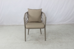 Conjunto de <span class=keywords><strong>Muebles</strong></span> de Jardín Modernos <span class=keywords><strong>para</strong></span> Hotel o Resort, Mesa de Centro Redonda de Aluminio de 3 Piezas con Sillas de Comedor <span class=keywords><strong>para</strong></span> Balcón Pequeño - Product Image 4