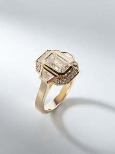 Bague en diamant de laboratoire émeraude brillant de qualité supérieure pour femmes, disponible en or jaune, or blanc, or rose, bijoux de mariage et de fiançailles - Product Image 2
