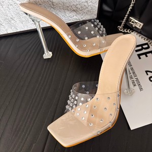 Sandales à talons hauts pour femme, transparentes en PVC, ornées de strass, à bout ouvert, style mule, talon aiguille en acrylique - Product Image 5