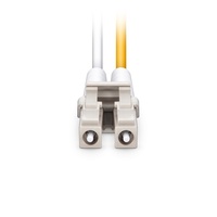 Cordon de brassage fibre optique LC-LC multimode 1-2M Simplex 2 fibres OM2/OM3/OM4/OM5 Marque YOFC pour câblage FTTH et réseaux 5G