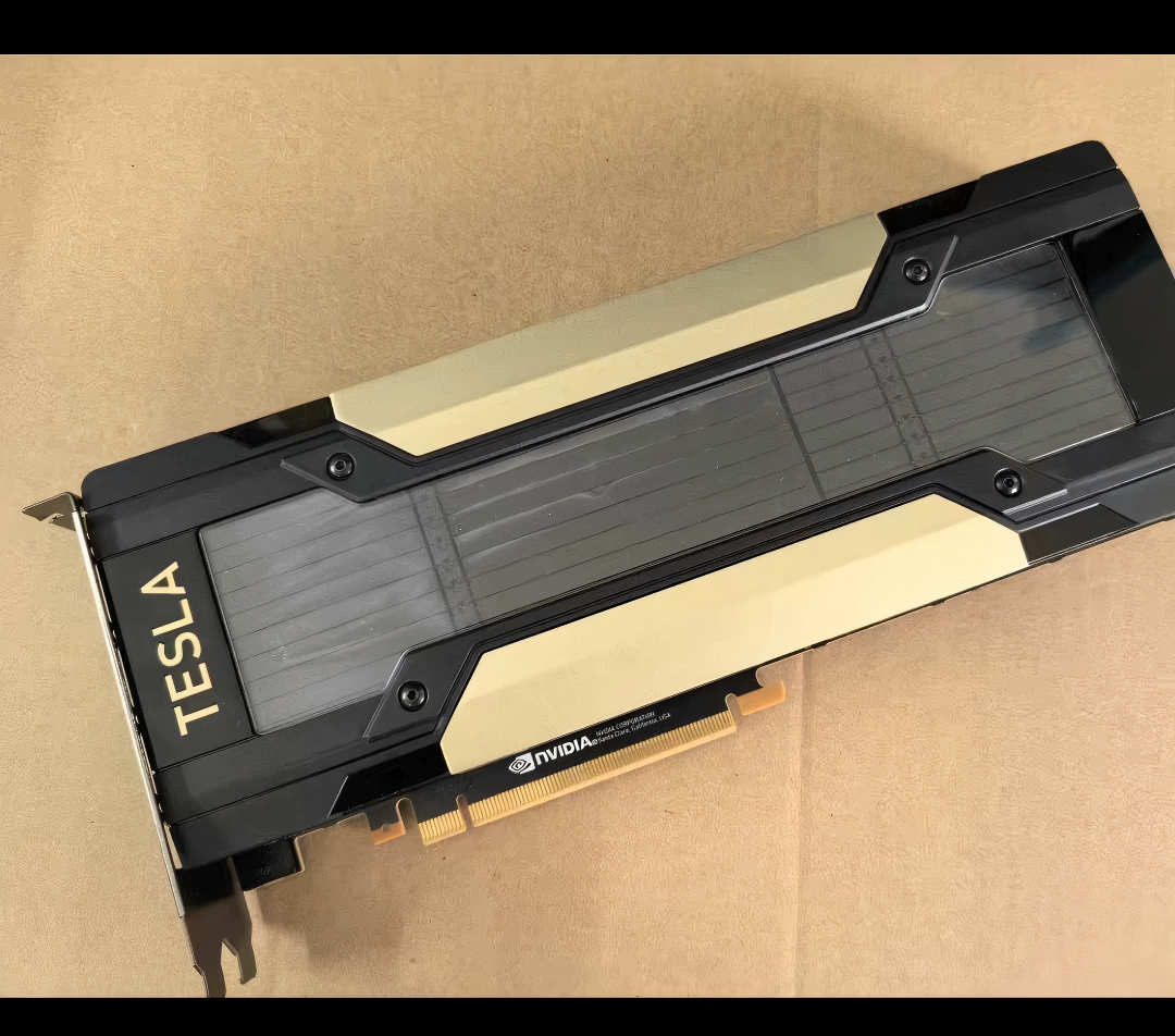 Used Tesla V100 32GB PCIe HBM2 Workstation GPU AI Deep Learning Professional Computing Display Adapter · image 3