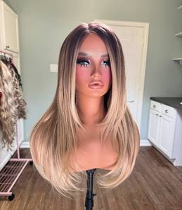 Perruque à lacet frontal 13*4 en cheveux humains non traités, couleur <span class=keywords><strong>blonde</strong></span> cendrée, coupe en couches, 60, cheveux humains doux, perruques à lacet frontal avec <span class=keywords><strong>frange</strong></span> - Product Image 4