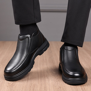 Bottes d'hiver pour hommes en cuir véritable, doublure en fourrure chaude, semelle extérieure en caoutchouc antidérapante, bout rond, bottes de neige - Product Image 3