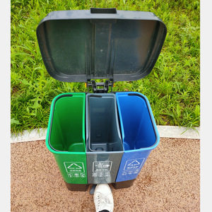 ถังขยะแบบเหยียบ 60 ลิตร แบบ 3 ช่อง สำหรับใช้ในร่มและกลางแจ้ง แยกประเภทขยะ - Product Image 3