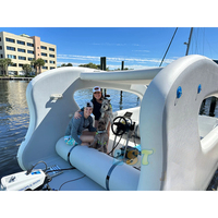 Bateau flottant gonflable portable et léger bateau gonflable durable solaire avec ensemble de moteur électrique pour les jeux d'eau