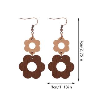 Pendientes de madera Vintage geométrico festoneado flor colgante pendientes para mujer Uionen 1189 - Product Image 3