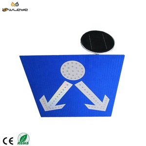 Señal de Tráfico Solar LED Cuadrada de 600/800 mm, Diseño Delgado de 8 mm, IP66 Impermeable, Película Reflectante 3M de Tercera Generación, Distancia Visual de 1000 m - Product Image 3