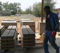 QT10-15 Entièrement automatique creux pavés de béton bloc faisant la machine en afrique Du Sud