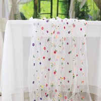 Chemin de table en gaze de mousseline de soie, tissu de table moderne, écologique, brodé de fleurs de marguerite, style bohème, pour mariage et fête