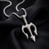 Collier pendentif trident en acier inoxydable 316L HTNN04, collier trident de Poséidon gravé vintage pour homme avec chaîne ronde