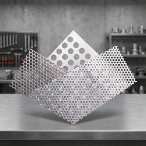 Panneaux de clôture en maille perforée en aluminium avec soudure et pliage, motifs de trous personnalisés pour l'intimité extérieure |   Fournisseur direct d'usine - Product Image 2