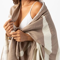Sarong bohème de haute qualité de conception industrielle avec impression de logo personnalisée, tissu doux 100% rayonne, paréos