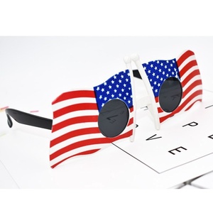 Lunettes de soleil de sport JIATAO à motif drapeau de <span class=keywords><strong>football</strong></span> en <span class=keywords><strong>PC</strong></span> – Grande monture pour hommes et femmes - Product Image 4