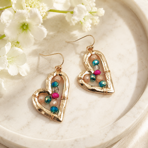 Orecchini pendenti con perline in stile intrecciato a mano per donna, con ciondolo a cuore, gioielli estivi da spiaggia - Product Image 1