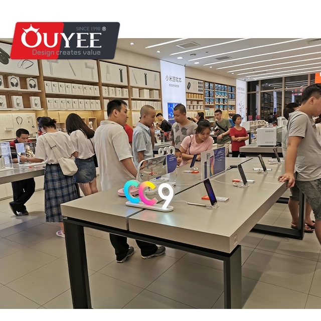 Retail Mobile Shop Modern Customize Designed Wooden Phone Accessories Display Table
