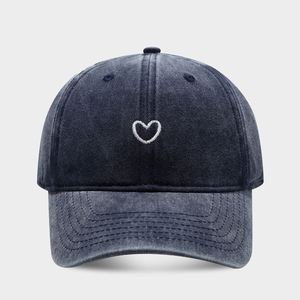Gorra de béisbol de mezclilla retro literaria con bordado de amor, estilo suave y moderno, para mujer, de verano, para exteriores, sencilla, lavada, para hombre - Product Image 4