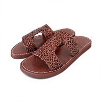 Sandales plates en cuir véritable marron, à bout ouvert, faciles à enfiler, respirantes, style été, avec lanières tressées, semelle extérieure en caoutchouc, pour la plage et les vacances