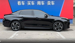 รถยนต์มือสอง Lynk&Co 03 ปี 2023 2.0TD DCT Pro รถยนต์ขนาดกะทัดรัด เบนซิน 2.0T ซีดาน รถใช้แล้ว รถมือสอง รถมือสองรับรองคุณภาพ - Product Image 4