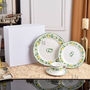 Assiettes de luxe en porcelaine fine motif citron, lot de 2 (10 et 8 pouces) – Assiettes en céramique populaires pour la table - Product Image 5