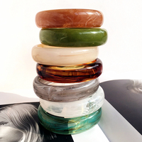 Bracelets en acrylique colorés surdimensionnés pour femmes UJBOX, 69 mm, bracelets en résine volumineux, bijoux, cadeau, vente en gros d'usine