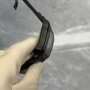 <span class=keywords><strong>Orologio</strong></span> Meccanico da Uomo di Alta Qualità con <span class=keywords><strong>Quadrante</strong></span> <span class=keywords><strong>Bianco</strong></span> Personalizzato, Lancette Romane e Cinturino in Silicone - Product Image 5