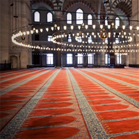 Tapis de prière islamique ignifuge en polyester antidérapant à poils moyens, design personnalisé, tapis de prière musulman pour mosquée et maison, cadeau du Ramadan