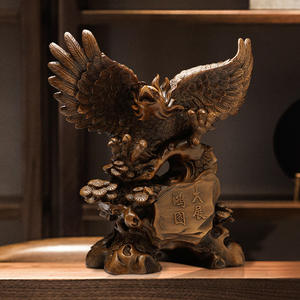 Meilleures ventes 2022, grande statue d'aigle en résine antique, ornement de faucon en résine solide - Product Image 3