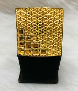 Bague en cuivre plaqué or 1K attrayante pour femmes Belle brillance dorée Surface résistante à la corrosion Convient pour les tenues de soirée - Product Image 5