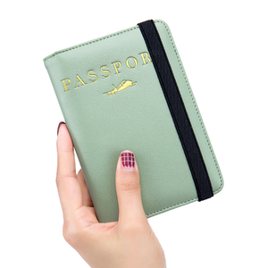 Titulaire de la carte de blocage RFID mince en cuir véritable pour hommes personnalisé pour billet de voyage et <span class=keywords><strong>passeport</strong></span> populaire pour les femmes - Product Image 1
