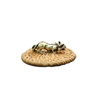 Brass Pixiu Figurine <b>Small</b> Vintage Feng Shui Desk <b>Ornament</b> For Office Study Decor - Product Image 5