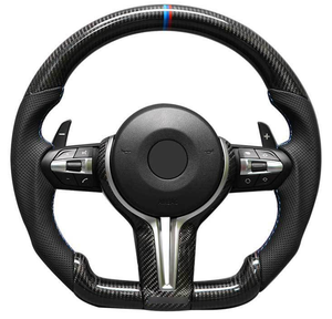 Volante Deportivo de Fibra de Carbono de 3 Radios en Negro para Modelos de las Series 3, 1, X1/X5/X6/E70/E71/E84/E87/E90 - Product Image 1