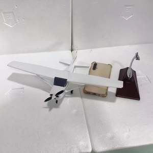 Modèle d'<span class=keywords><strong>avion</strong></span> d'entraînement Cessna 172 en résine solide à l'échelle 1/32, 27 cm, avec hélice mobile et train d'atterrissage avant - Product Image 4