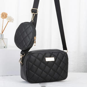 Sac bandoulière portable de luxe pour femme, petit format, deux pièces, avec fermeture éclair perlée, en PU souple et pliable - Product Image 5