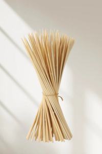 Incenso di bambù Moso bastoncini lunghi sbiancati, moso bambù bastoncino grezzo lungo un incenso, bastoncini di bambù quadrati 8-10mm lunghi 1 metro - Product Image 4