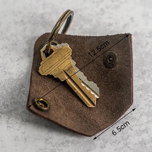 Phong Cách Mới Bán Buôn Kim Loại Keyring Charm Key Bọc Da Chính Hãng Keychain - Product Image 3