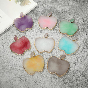 Paleta de colores creativa para pintar uñas DIY, tablero de exhibición con forma de manzana y borde dorado, con soporte de plástico tipo mango para uso estético. - Product Image 2