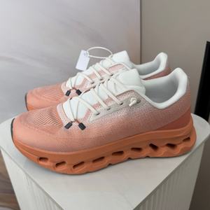 Chaussures de course décontractées pour hommes et femmes de haute qualité, originales, baskets Cloud, tendance de la mode, antidérapantes, résistantes aux chocs, confortables, en maille - Product Image 2