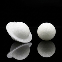 Boule flottante en plastique PP extrudé creuse/solide de 40 mm et 56 mm pour la couverture de surface liquide, idéale pour l'ingénierie chimique et le traitement de l'eau