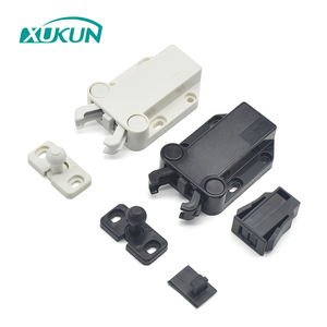 Xk811 nhựa đẩy để mở Bọ Cánh Cứng ngăn kéo tủ chốt áp lực bắt cảm ứng chốt phát hành tự khóa bắt chốt cho nhà bếp - Product Image 3