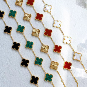 <span class=keywords><strong>Bracelet</strong></span> Trèfle à Quatre Feuilles pour Femme, Luxe Léger, Esthétique Haut de Gamme, Plaqué Or 18K, Nacre Double Face, Bijou Porte-Bonheur en Fer - Product Image 2