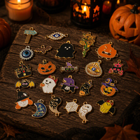 Pendentifs breloques personnalisés en métal émaillé argenté pour Halloween, en alliage de zinc, motifs fantôme, citrouille, chauve-souris, sorcière, château, tendance, pour les fêtes