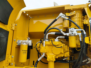 Excavatrice sur chenilles Caterpillar CAT320D d'occasion, peinture d'origine, bien entretenue - Product Image 5
