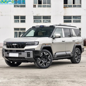 Auto Usado Chino Confiable, Leopard 8 Versión Flagship, SUV de Lujo Híbrido Enchufable de 7 Plazas y Alto Rendimiento - Product Image 1