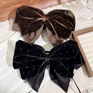 Pince à cheveux en velours style coréen avec grand nœud et pendentif en strass, pince à ressort élégante style <span class=keywords><strong>Cocomelon</strong></span> pour femme - Product Image 1