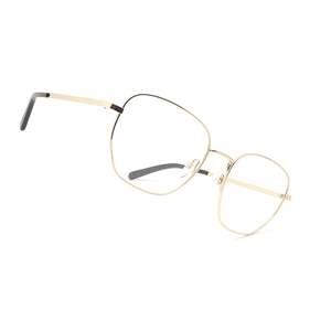 Monturas ópticas de diseñador vintage Montura de gafas clásicas de titanio - Product Image 4