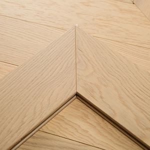 Parquet en bois naturel FSC brillant de qualité AB 12 mm, chêne blanc européen multicouche, chevron, pour bébés et enfants - Product Image 2