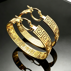 <span class=keywords><strong>Orecchini</strong></span> a Cerchio con Motivo a Chiave Greca Placcati in Oro 18k, <span class=keywords><strong>Orecchini</strong></span> a Cerchio Incisi in Acciaio Inossidabile, Gioielli Vintage con Texture Geometrica Classica - Product Image 6