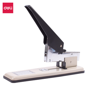 Deli E0393 # <span class=keywords><strong>Grapadora</strong></span> de Alta Resistencia # 210 hojas # Cubierta de ABS con base antideslizante y posición de grapado ajustable de gran capacidad en color GRIS - Product Image 1